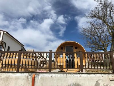 Парапети - NV Wood Centre - Червен бряг